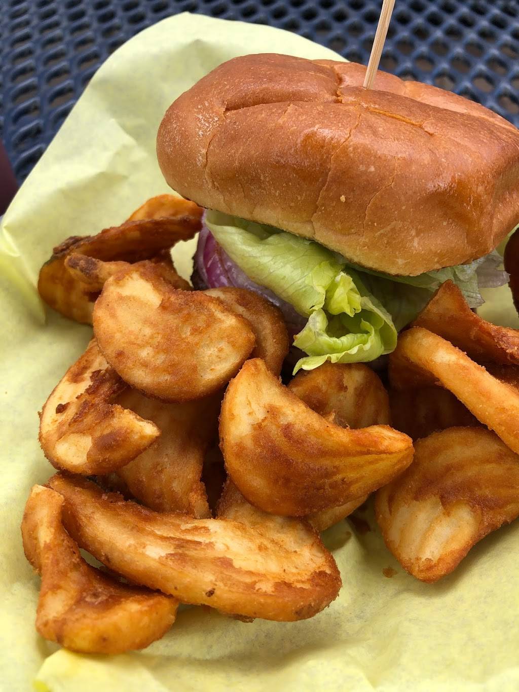 Falcons Nest | restaurant | 3216 Mt Pinos Way, Frazier Park, CA 93225, USA | 6612454400 OR +1 661-245-4400