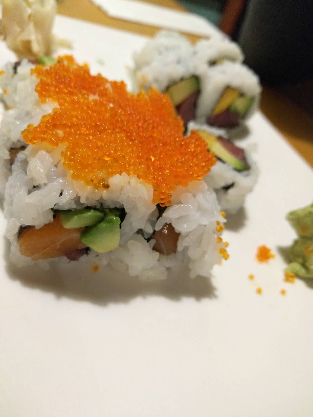 Momoya Sushi | restaurant | 570 N Shoreline Blvd J, Mountain View, CA 94043, USA | 6509676166 OR +1 650-967-6166