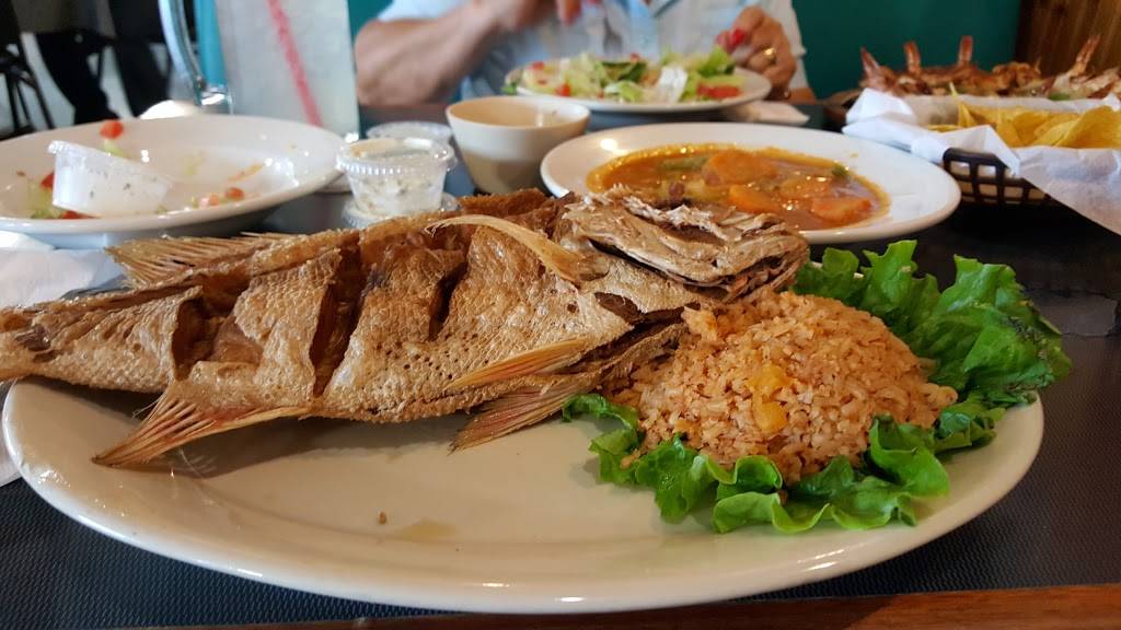 7 Mares | restaurant | 3317 W Walnut St, Garland, TX 75042, USA | 2147039949 OR +1 214-703-9949