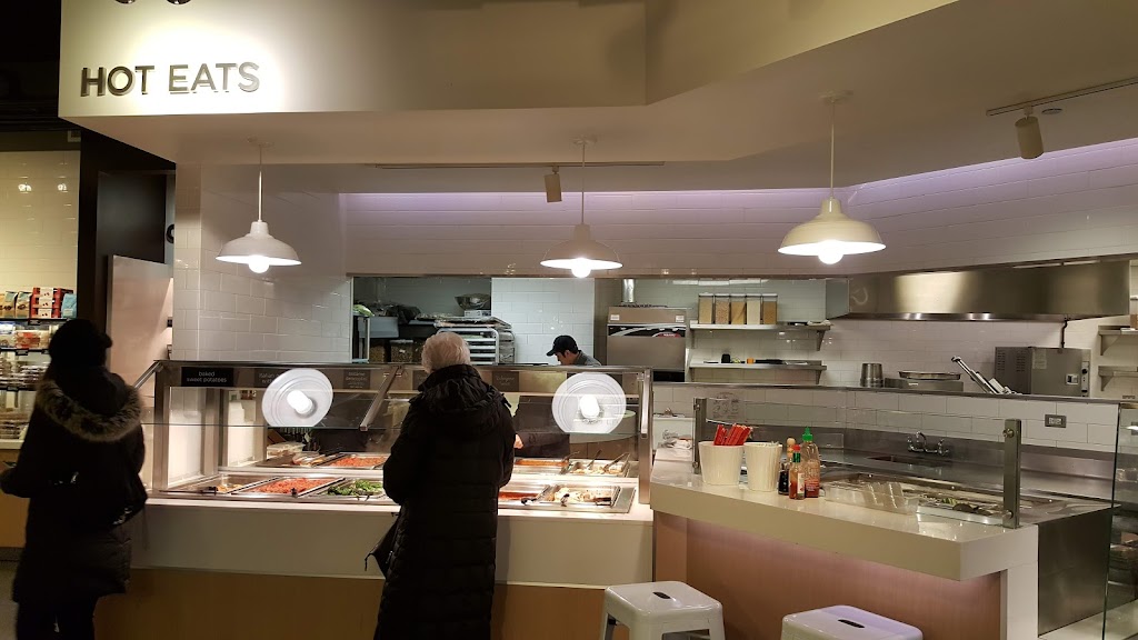 Food Ease | restaurant | Water Tower Place, 835 Michigan Ave, Chicago, IL 60611, USA | 3123353663 OR +1 312-335-3663