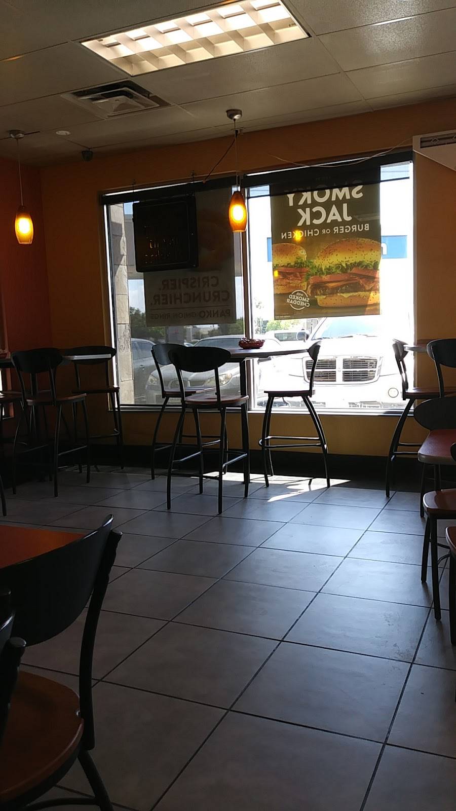 Jack in the Box | restaurant | 4880 South Motor Lane Bldg A, Ontario, CA 91761, USA | 9096052705 OR +1 909-605-2705