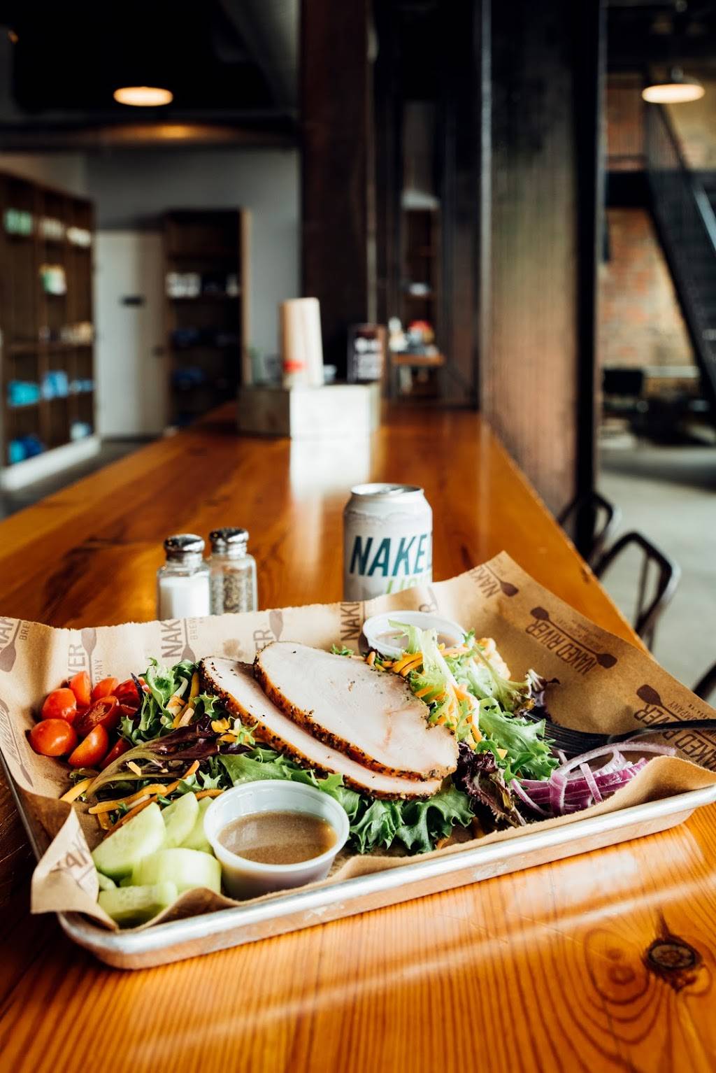 Naked River BBQ & Meat Co. | restaurant | 1795 Reggie White Blvd, Chattanooga, TN 37408, USA | 4235411131 OR +1 423-541-1131