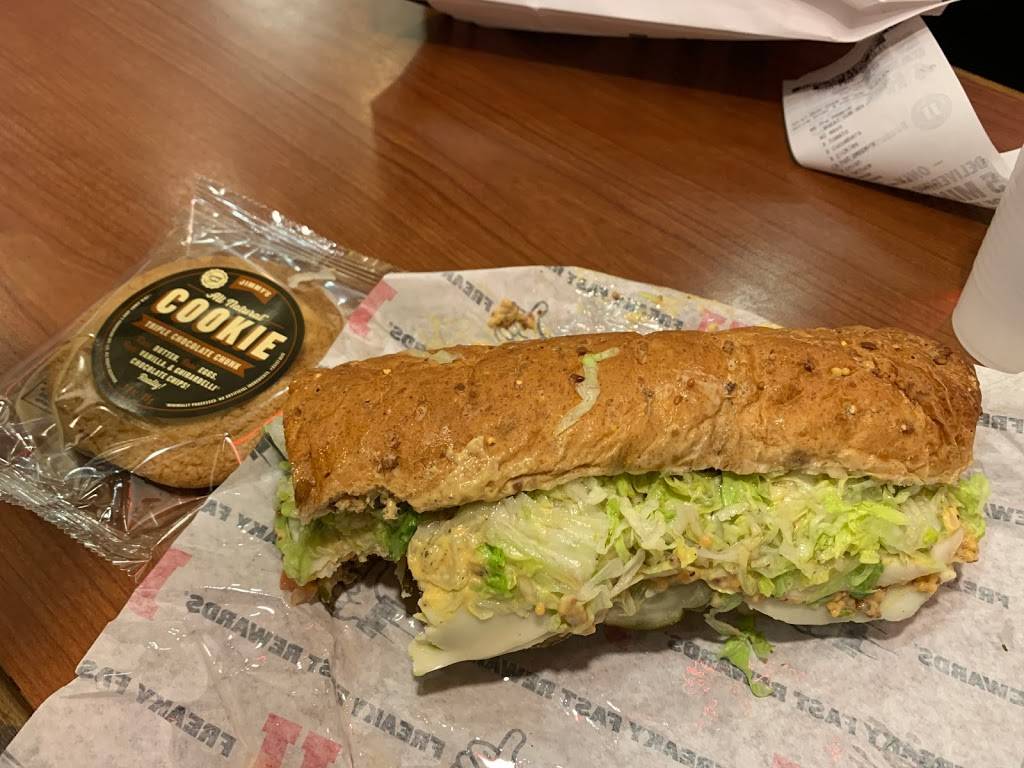 Jimmy Johns | meal delivery | 1631 Pine Lake Rd, Lincoln, NE 68512, USA | 4024212215 OR +1 402-421-2215