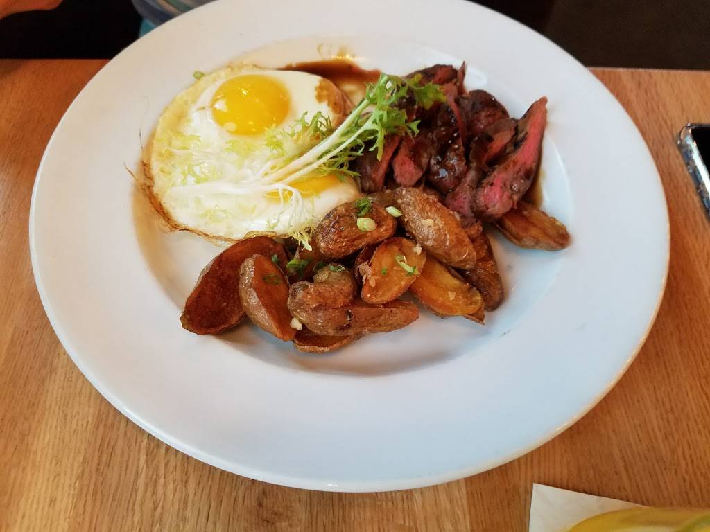 Penn Commons | restaurant | 700 6th St NW, Washington, DC 20001, USA | 2029052999 OR +1 202-905-2999