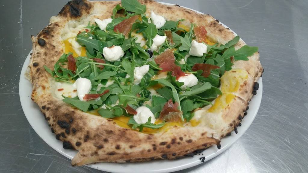 Giulietta Pizzéria | restaurant | 5950 Boulevard des Grandes-Prairies, Saint-Léonard, QC H1P 1A4, Canada | 5143240464 OR +1 514-324-0464