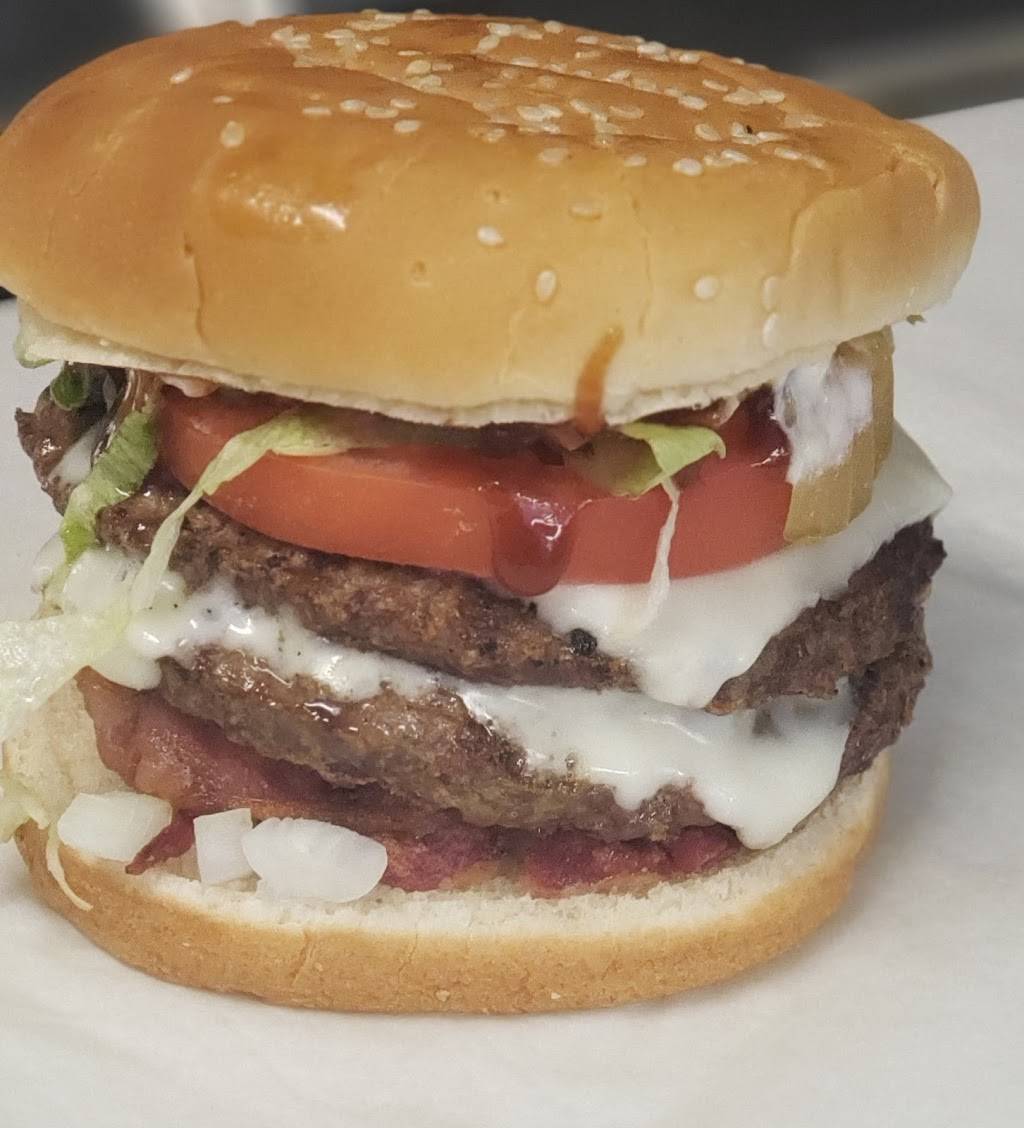 J & W Ice Cream and Grill | restaurant | 25621 Gratiot Ave, Roseville, MI 48066, USA | 5868722320 OR +1 586-872-2320