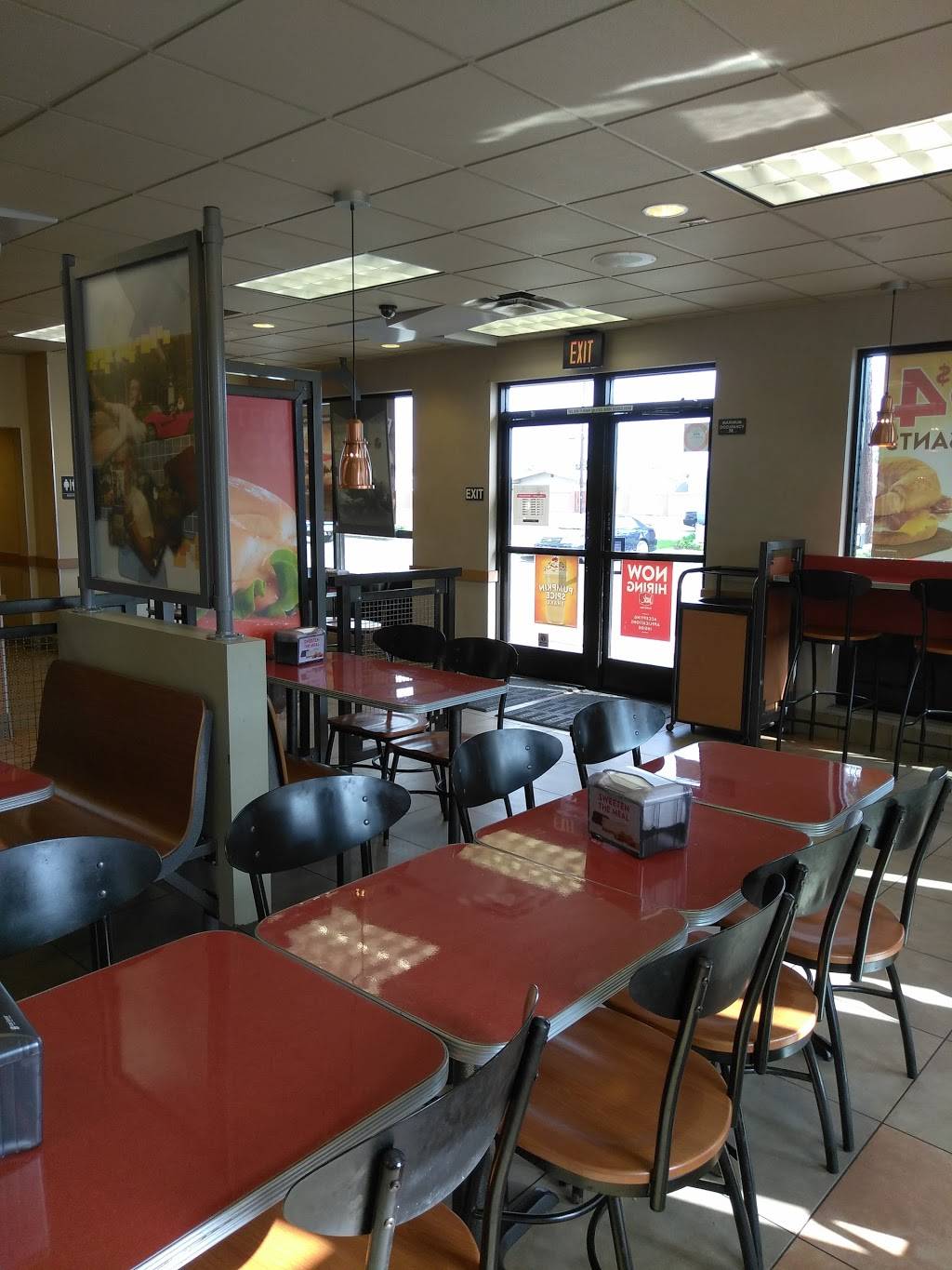 Jack in the Box | restaurant | 797 W Orangethorpe Ave, Placentia, CA 92870, USA | 7145723924 OR +1 714-572-3924