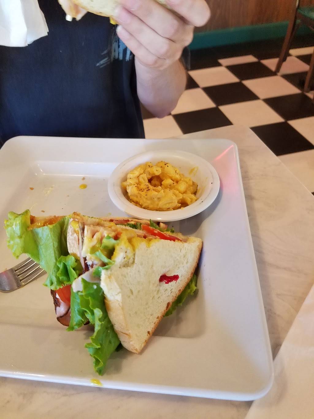 McAlisters Deli | restaurant | 2400 Lime Kiln Ln, Louisville, KY 40222, USA | 5023398544 OR +1 502-339-8544