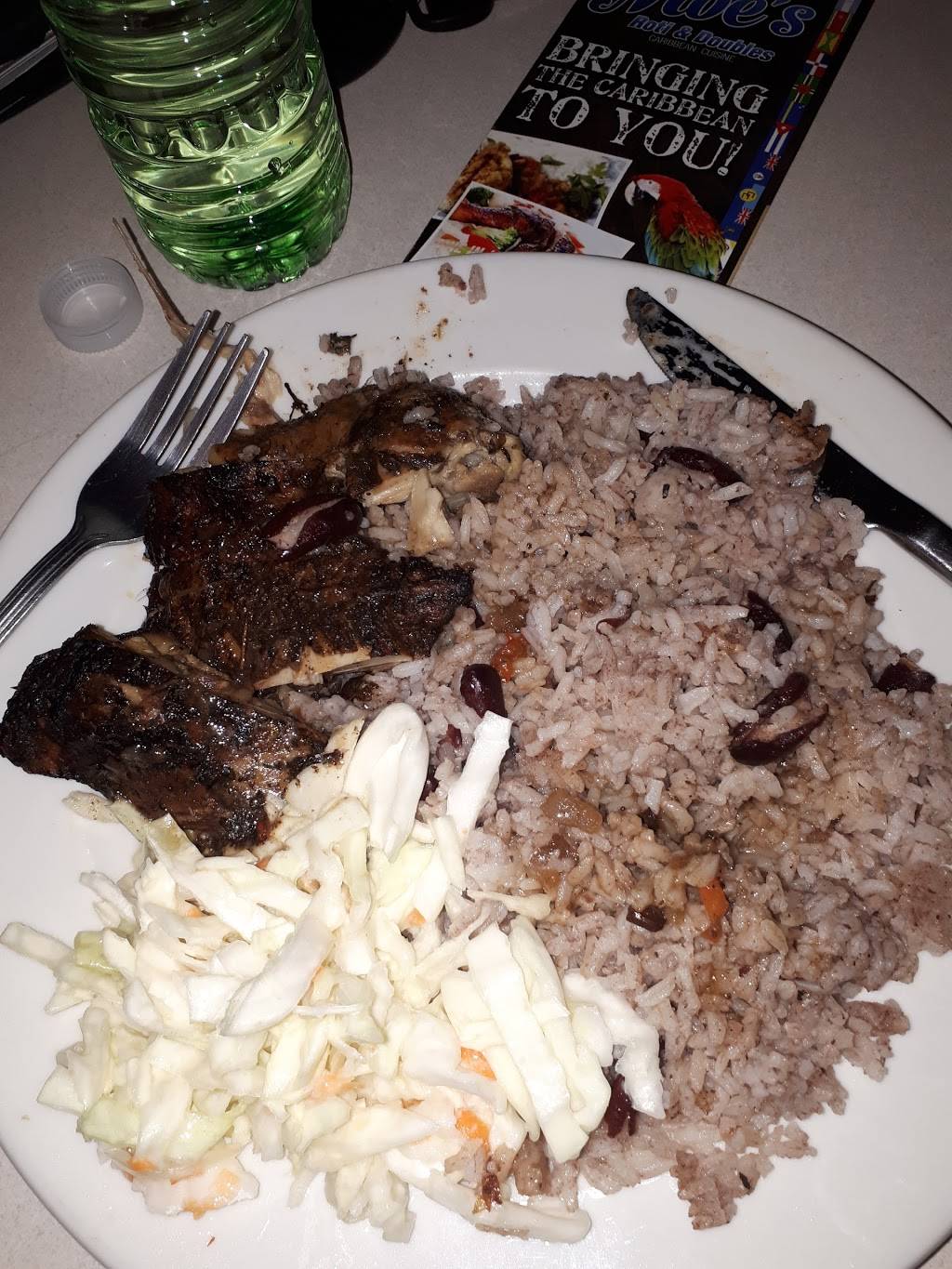 Papa Moes | restaurant | 900 Rathburn Rd W unit d4, Mississauga, ON L5C 4L3, Canada | 9052320239 OR +1 905-232-0239