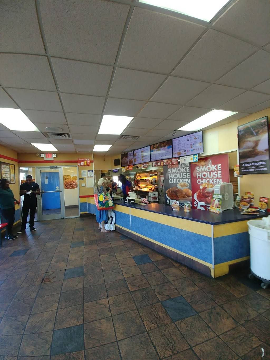 Churchs Chicken | restaurant | 5251 Frankford Ave, Philadelphia, PA 19124, USA | 2155351740 OR +1 215-535-1740