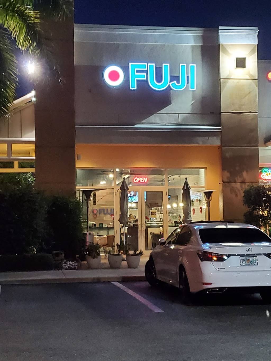 Fuji Sushi Bar & Asian Bistro | restaurant | 6355 Naples Blvd, Naples, FL 34109, USA | 2395935550 OR +1 239-593-5550