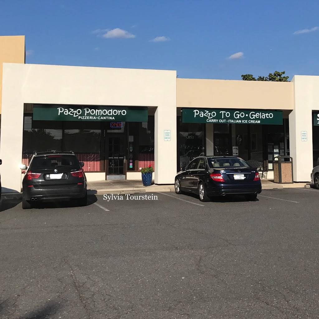 Pazzo Pomodoro - Vienna | restaurant | 118 Branch Rd SE, Vienna, VA 22180, USA | 7032817777 OR +1 703-281-7777