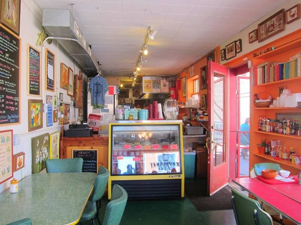 Terrebonne Po Boys | cafe | 805 Vermont St, Lawrence, KS 66044, USA | 7858563287 OR +1 785-856-3287