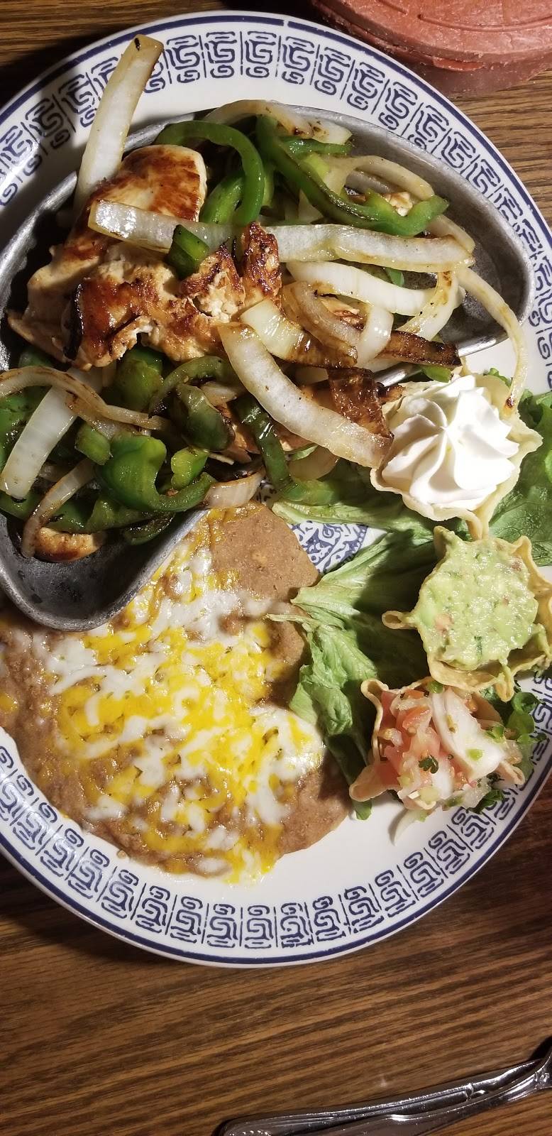 Rodrigos Mexican Cafe | restaurant | 5665 E Santa Ana Canyon Rd, Anaheim, CA 92807, USA | 7149742291 OR +1 714-974-2291