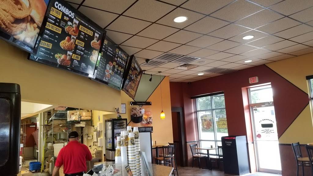 Golden Chick | meal takeaway | 4315 S Gevers St, San Antonio, TX 78223, USA | 2105322037 OR +1 210-532-2037