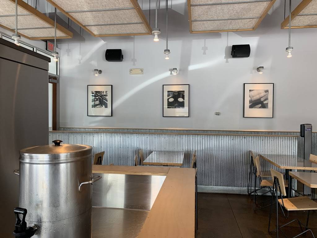 Chipotle Mexican Grill | restaurant | 17999 Bagley Rd, Middleburg Heights, OH 44130, USA | 4402435041 OR +1 440-243-5041