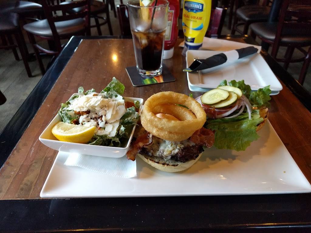 Tin Cup Sports Grill | restaurant | 1540 North Service Rd W, Oakville, ON L6M 4A1, Canada | 9054691441 OR +1 905-469-1441