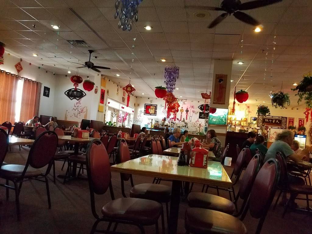 China Buffet | restaurant | 2241 Main St, Green Bay, WI 54302, USA | 9204688833 OR +1 920-468-8833