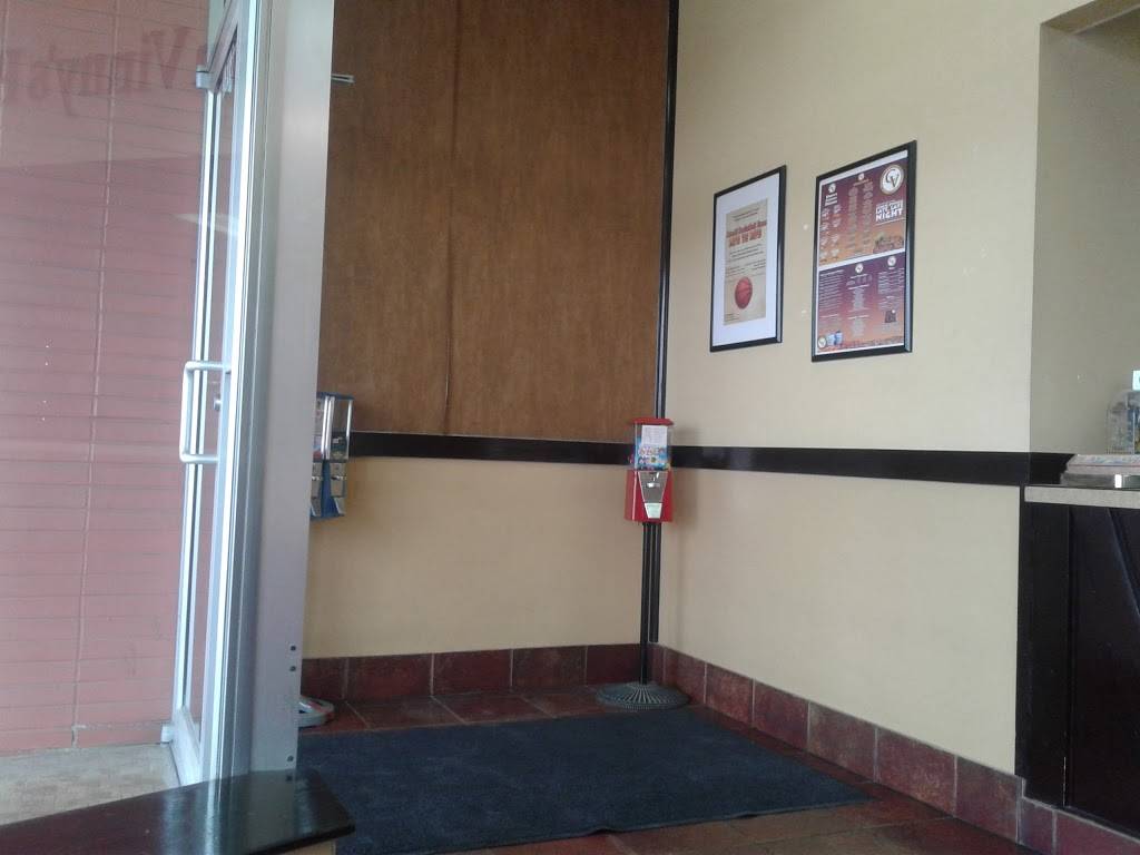 Cousin Vinnys Pizza | meal delivery | 1513 W McGalliard Rd, Muncie, IN 47304, USA | 7652811000 OR +1 765-281-1000