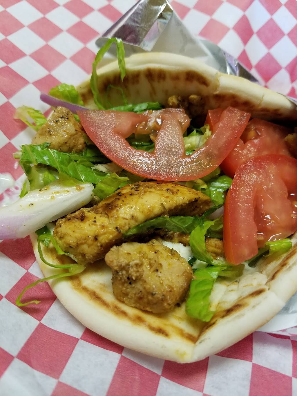 Bettys Kabob | restaurant | 1300 Sylvan Ave, Modesto, CA 95355, USA | 2092487490 OR +1 209-248-7490