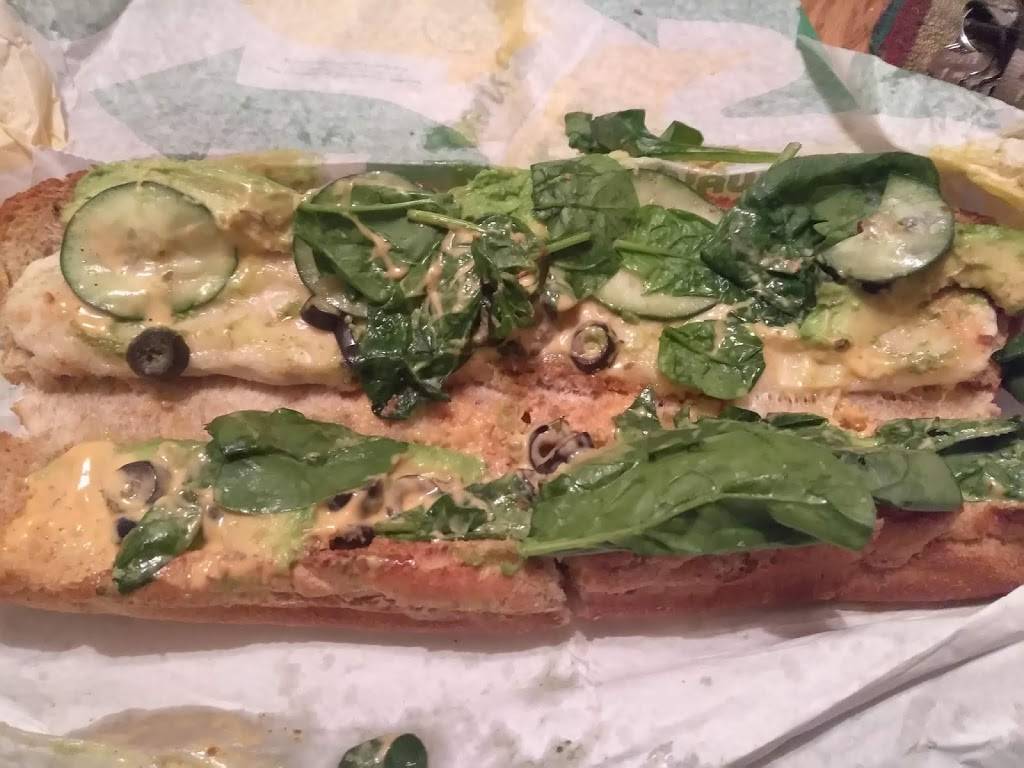 Subway Restaurants | restaurant | 50 W. Bullard Suite 108 Crossroads Shopping Center, Clovis, CA 93612, USA | 5592994640 OR +1 559-299-4640