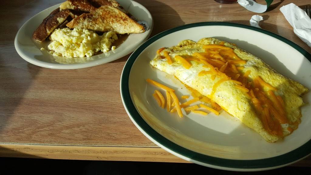 Ponderosa | restaurant | 1117 Canton Rd NW, Carrollton, OH 44615, USA | 3306275082 OR +1 330-627-5082