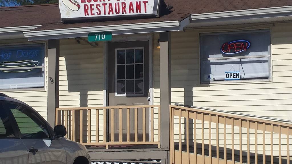 Lucky Strike Jr. | restaurant | 710 W North 1st St, Seneca, SC 29678, USA | 8648824319 OR +1 864-882-4319