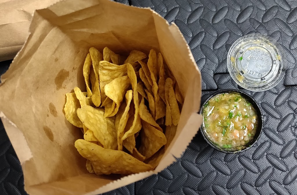 Amelias Taqueria | restaurant | 180 Brighton Ave, Allston, MA 02134, USA | 6177877672 OR +1 617-787-7672