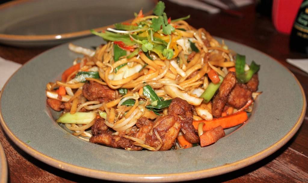 Yak & Yeti Restaurant | restaurant | 775 Werikhe Way, Lake Buena Vista, FL 32830, USA | 4078249384 OR +1 407-824-9384