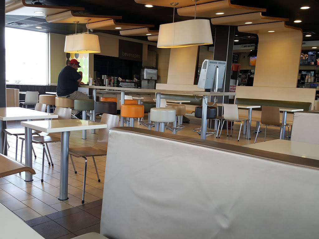 McDonalds | cafe | 1202 Cooper Dr, Ardmore, OK 73401, USA | 5802231542 OR +1 580-223-1542