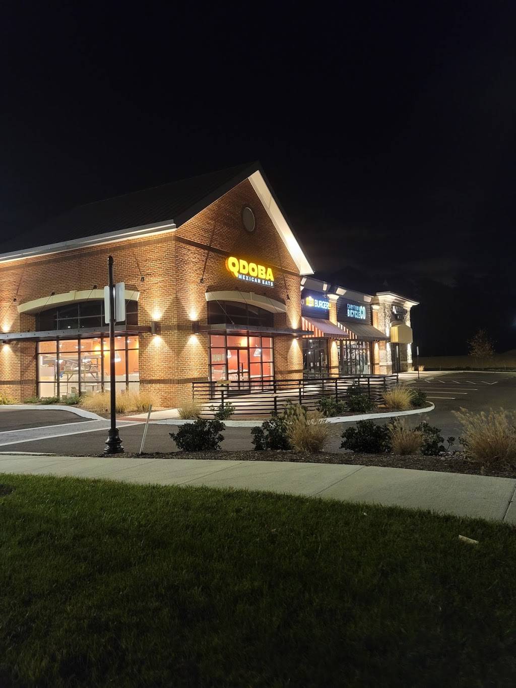 QDOBA Mexican Eats | restaurant | 14279 Winterview Pkwy, Midlothian, VA 23113, USA | 8047942610 OR +1 804-794-2610