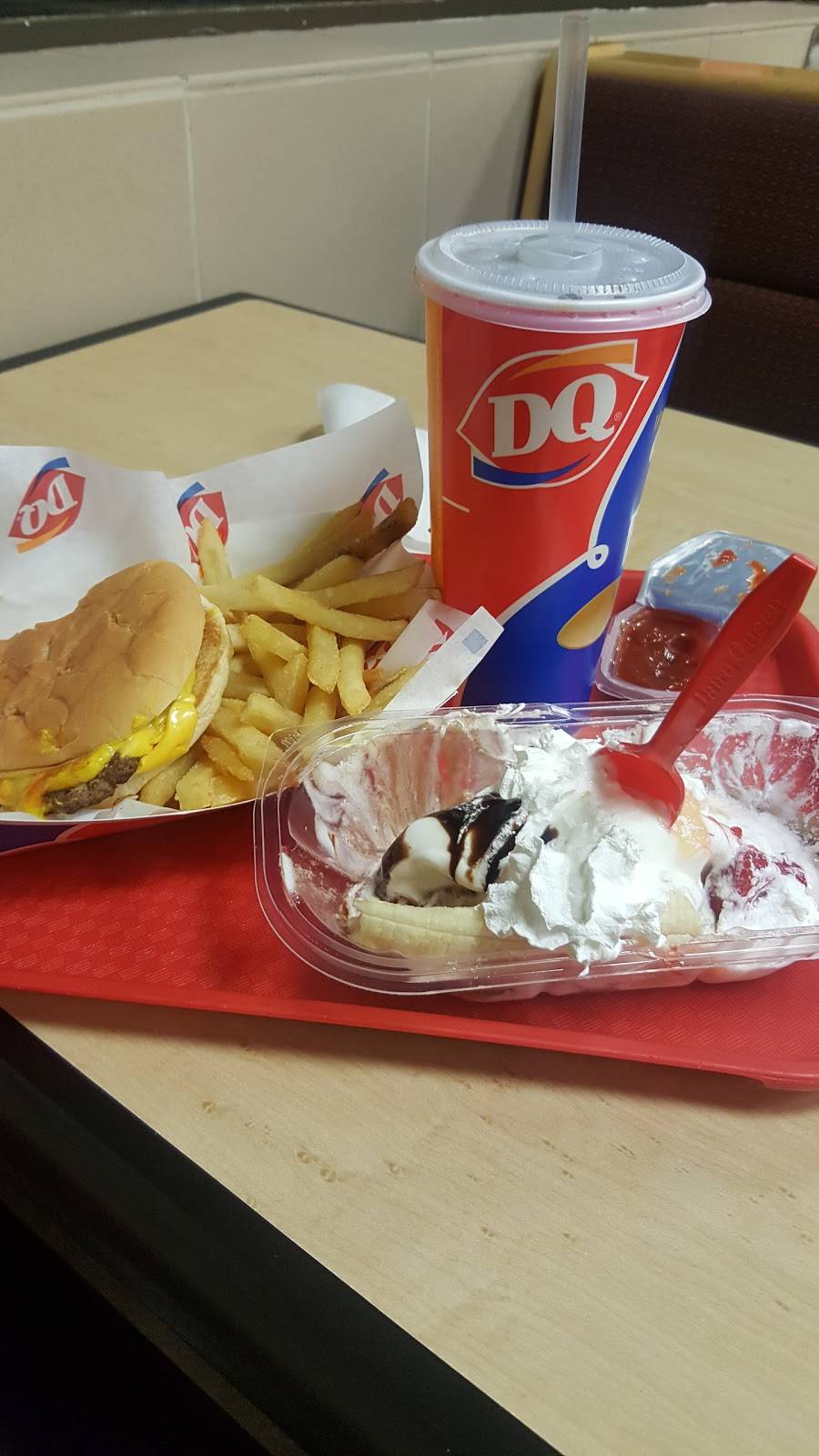 Dairy Queen Grill & Chill | restaurant | 437 N Gilbert Rd, Gilbert, AZ 85234, USA | 4808929180 OR +1 480-892-9180