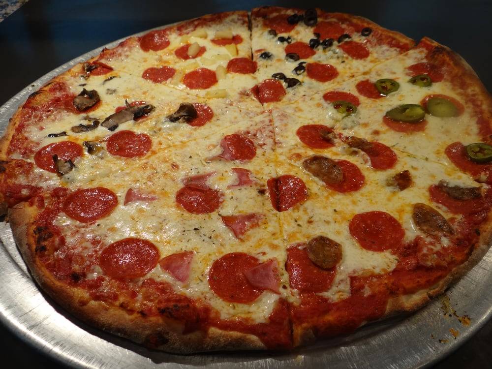 Goombas Pizzeria | restaurant | 4522 Fredericksburg Rd ste 51, San Antonio, TX 78201, USA | 2107319931 OR +1 210-731-9931
