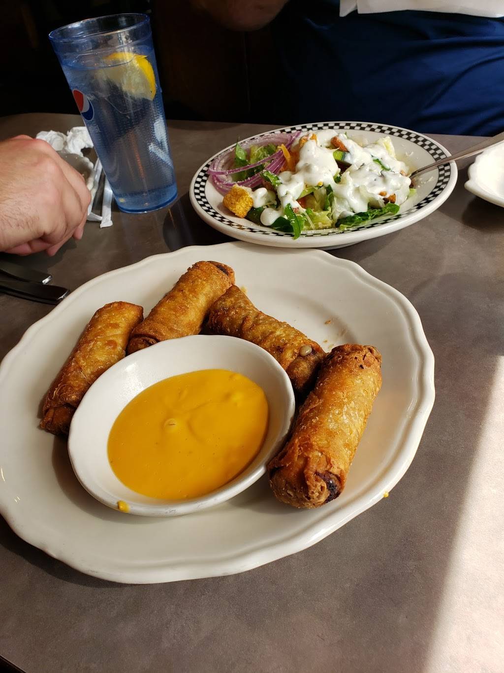 The Little Chef | restaurant | 152 Strode Ave, Coatesville, PA 19320, USA | 6103843221 OR +1 610-384-3221