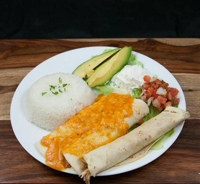 San Miguel Cafe | restaurant | 7239 Commerce St, Springfield, VA 22150, USA | 7034517500 OR +1 703-451-7500