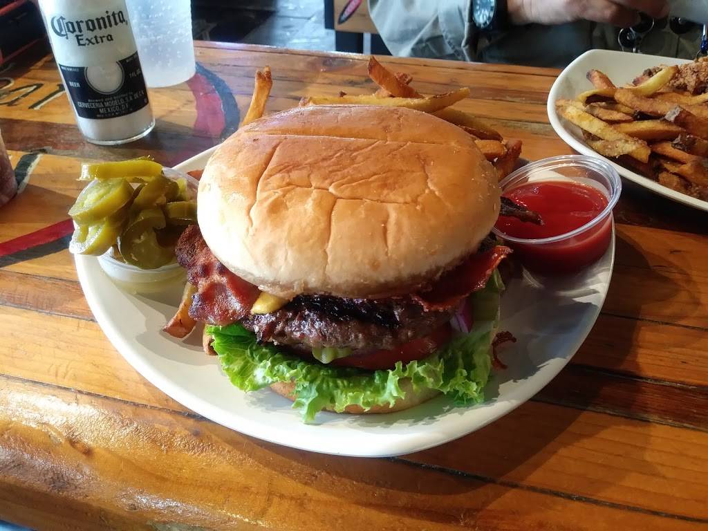 Sandbar Cantina | restaurant | 317 S 2nd Ave, Dallas, TX 75226, USA | 2146471424 OR +1 214-647-1424