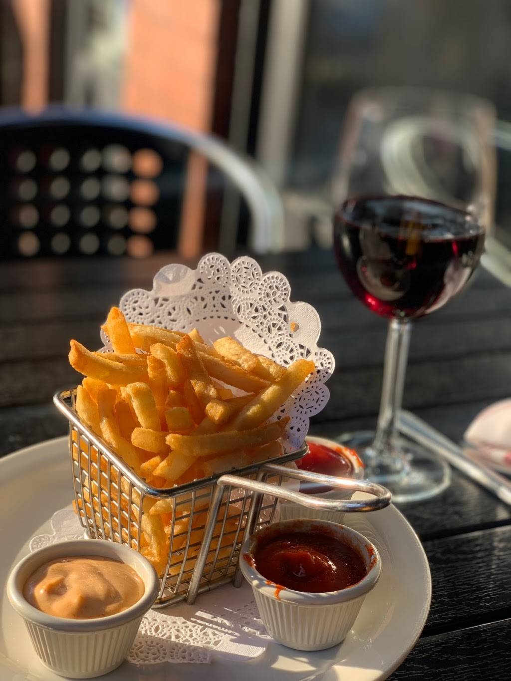 Barawine Harlem | restaurant | 200 Malcolm X Blvd, New York, NY 10027, USA | 6467564154 OR +1 646-756-4154