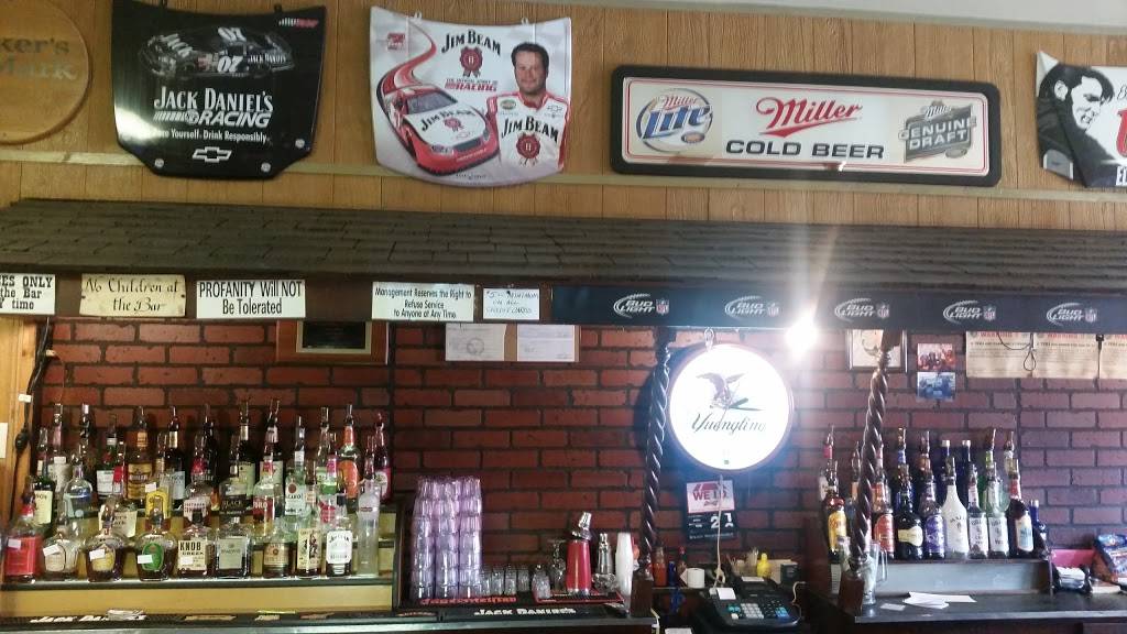 Rons Place | restaurant | 126 S Broadway St, Blanchester, OH 45107, USA | 9377834929 OR +1 937-783-4929