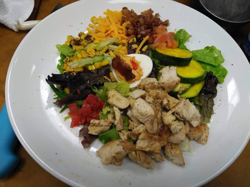 Ruby Tuesday | restaurant | 5005 Fayetteville Rd, Lumberton, NC 28358, USA | 9107396030 OR +1 910-739-6030