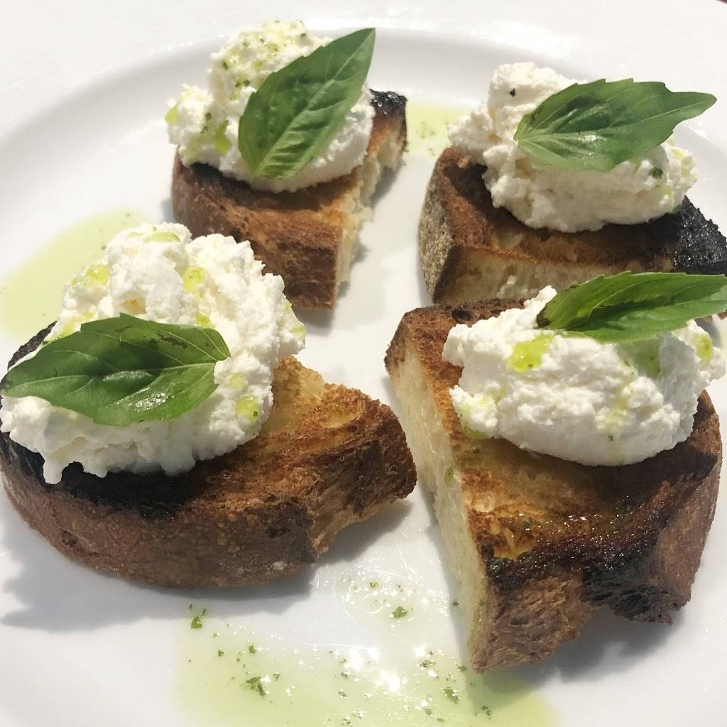 Senso Unico Restaurant | restaurant | 4304 47th Ave, Sunnyside, NY 11104, USA | 3476626101 OR +1 347-662-6101