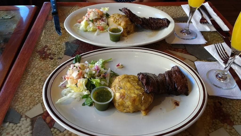 Alberts Mofongo | restaurant | 4762 Broadway, New York, NY 10034, USA | 2125693441 OR +1 212-569-3441