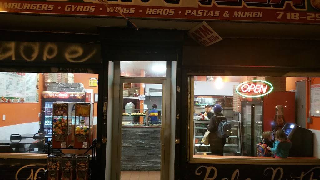 Justins Pizza | restaurant | 840 River Ave, The Bronx, NY 10451, USA | 7182928900 OR +1 718-292-8900