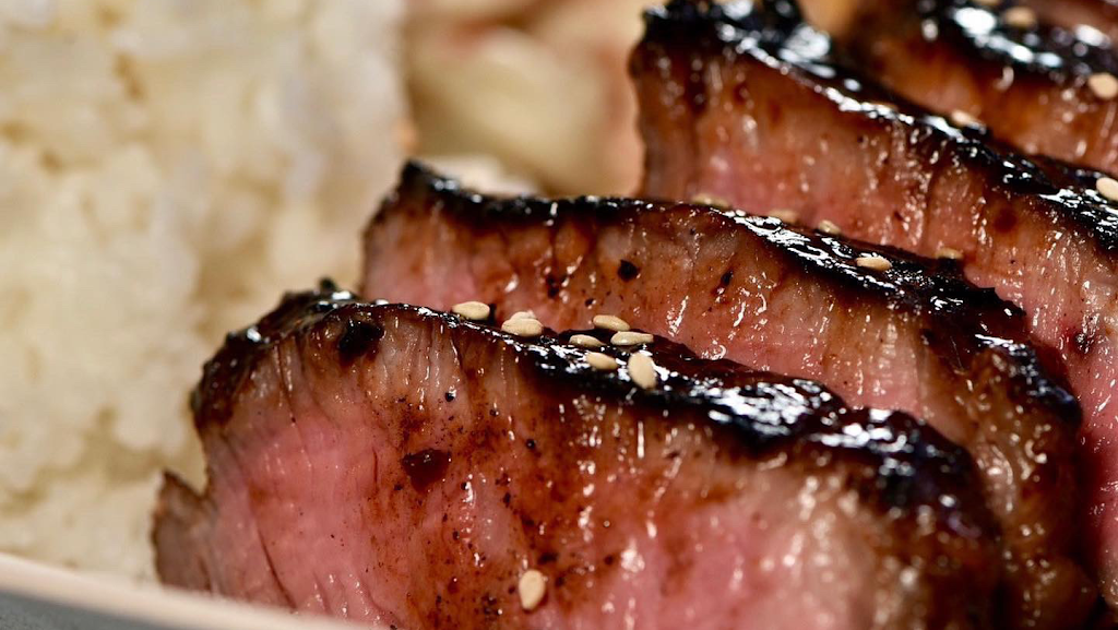 Aina Grill | restaurant | 94-307 Farrington Hwy, Waipahu, HI 96797, USA | 8086007779 OR +1 808-600-7779