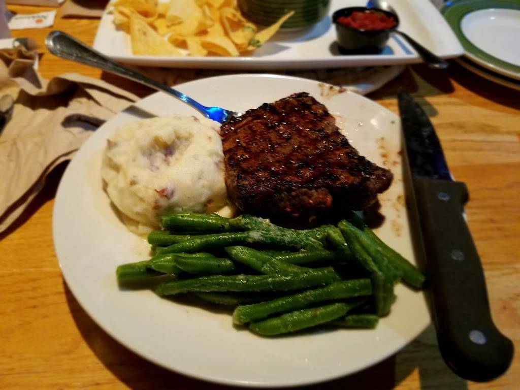 Applebees Grill + Bar | restaurant | 1001 E 1st St, Ankeny, IA 50021, USA | 5159653444 OR +1 515-965-3444