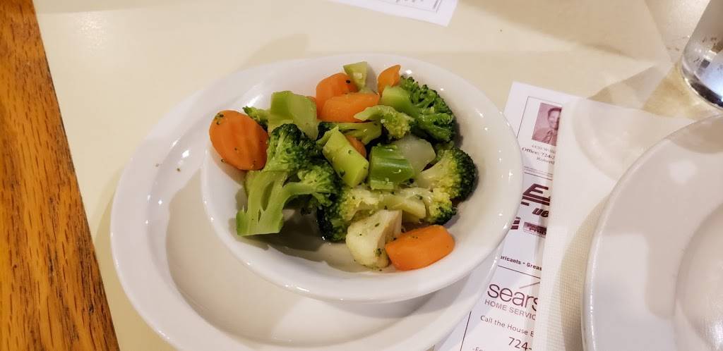 Wagon Wheel Restuarant | restaurant | 6912 US-22, Greensburg, PA 15601, USA | 7244688189 OR +1 724-468-8189