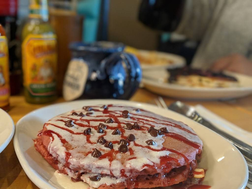 Gradys Snack N Dine | restaurant | 18147 Harwood Ave, Homewood, IL 60430, USA | 7087994700 OR +1 708-799-4700