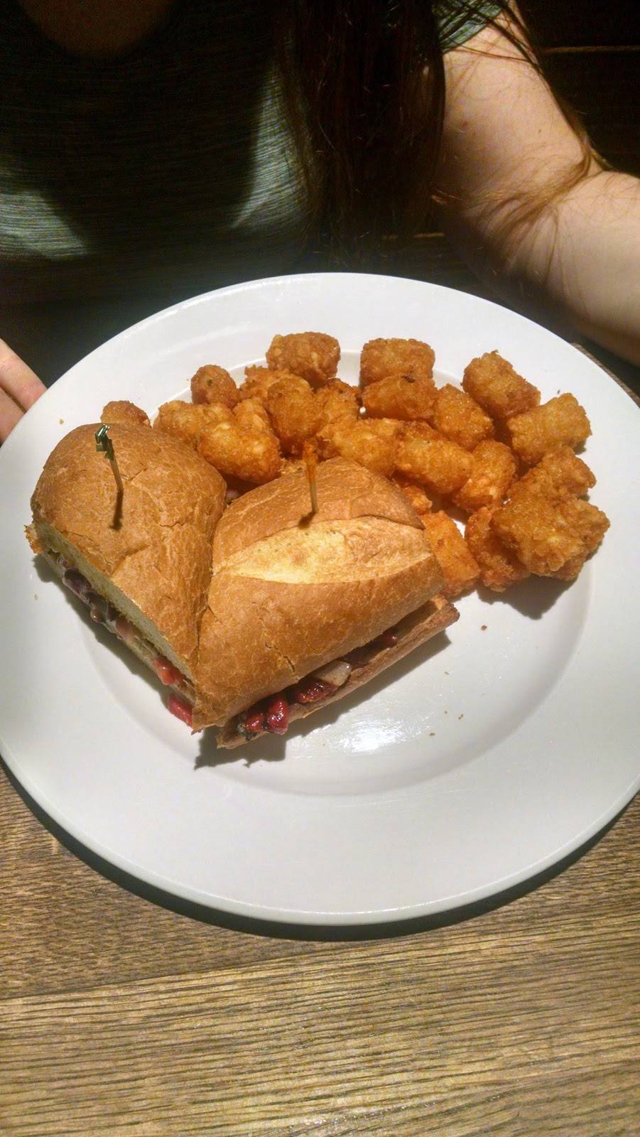 Panighettis Eatery | restaurant | 95973 1851, 2311, Esplanade, Chico, CA 95926, USA | 5308091640 OR +1 530-809-1640