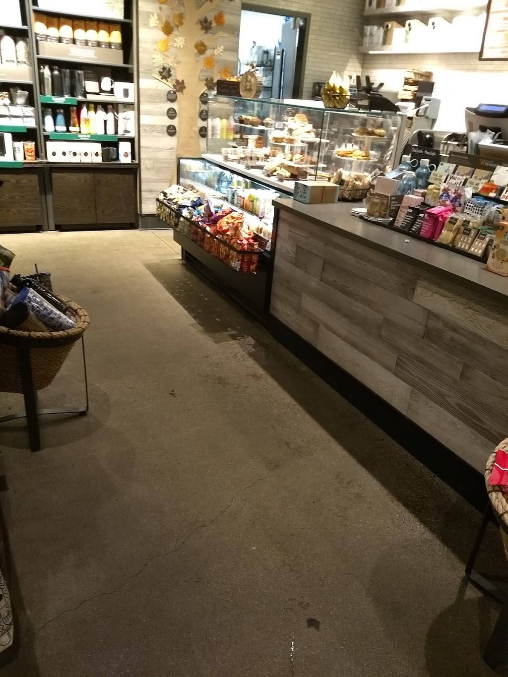 Starbucks | cafe | 871 Washington St, Middletown, CT 06457, USA | 4754140822 OR +1 475-414-0822