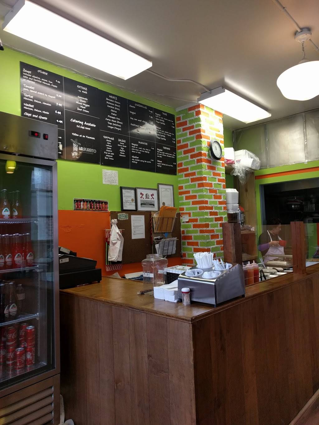 Mr Burrito | restaurant | 2508 Lincoln Way, Ames, IA 50014, USA | 5152923002 OR +1 515-292-3002