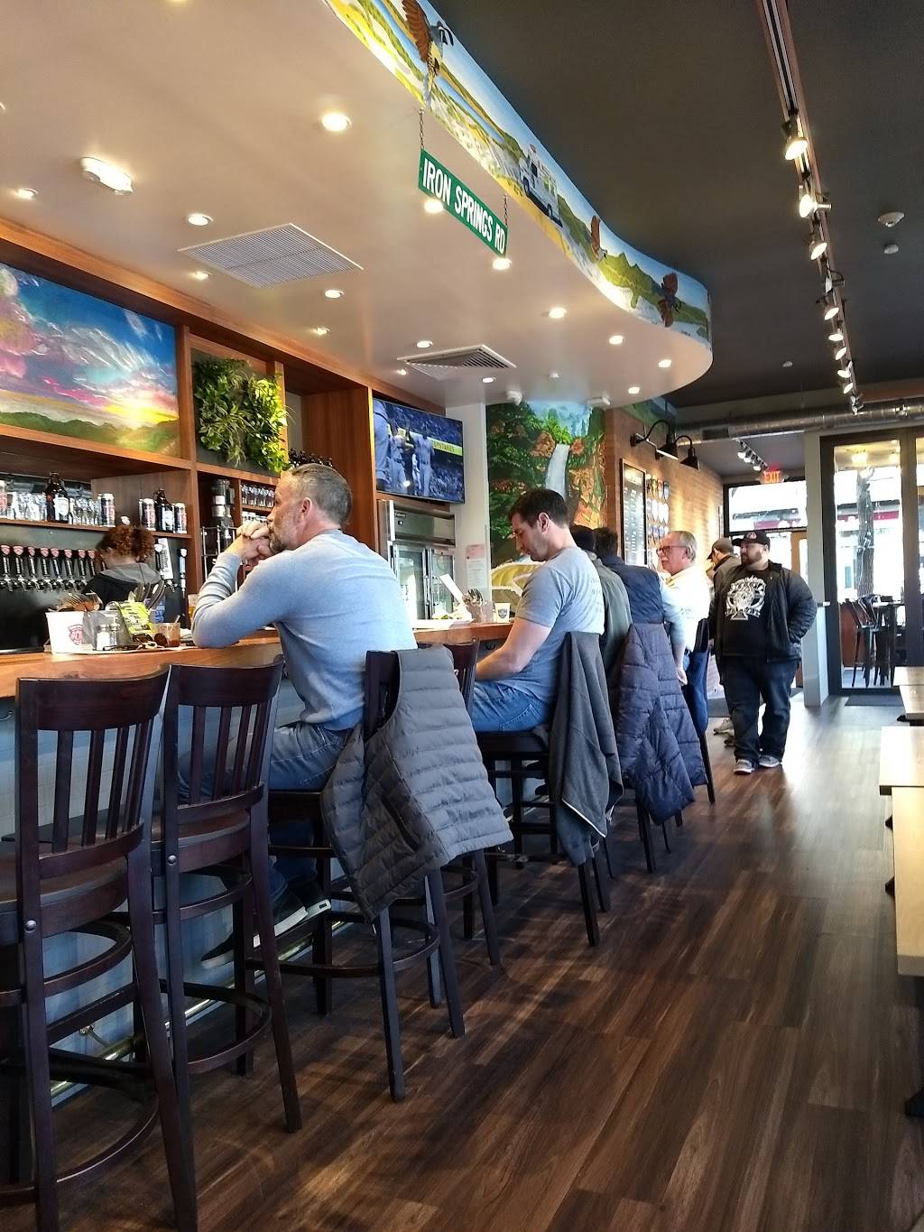 Iron Springs Public House | restaurant | 900 4th St, San Rafael, CA 94901, USA | 4154576258 OR +1 415-457-6258